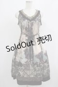 OZZ ANGELO / 宗教画プリントプリーツフリルワンピース  茶 H-25-07-18-011-OO-OP-KB-ZH