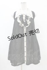 HONEY / 蝶刺繍レイヤード風ノースリーブシャツワンピース  グレージュ×黒 H-25-07-20-038-HN-OP-KB-ZH