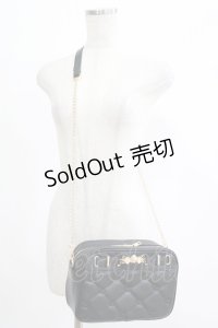 axes femme / 花モチーフキルトショルダー  ブラック H-25-07-21-041-AX-BG-NS-ZH