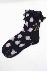 Angelic Pretty / Petit Roseクルー丈ソックス  ブラック H-25-07-21-049-AP-ZA-NS-ZH