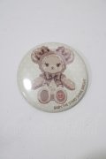 BABY,THE STARS SHINE BRIGHT / くまくみゃちゃんドット柄缶バッジ  ミルクティ‐ H-25-07-21-057-BA-ZA-NS-ZH