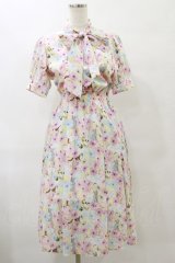 axes femme POETIQUE / フラワーキャットボウタイワンピース M イエロー H-25-07-23-072-AX-OP-NS-ZH