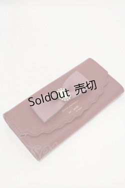 画像1: m petit by misako / サンリオキャラクターズコラボ ハローキティ TT*AMスカラップフラップウォレット  レッド H-25-07-23-016-LO-ZA-NS-ZH