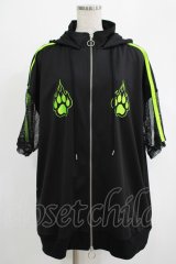 LISTEN FLAVOR / 猫耳肉球ファイヤー袖メッシュジャージ  ブラック×グリーン H-25-07-24-035-PU-JA-KB-ZH