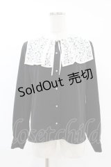 an another angelus / ビッグレース衿バイカラーブラウス Free BLACK H-25-07-24-1053-CA-BL-NS-ZH