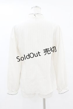 画像2: an another angelus / 配色リボンレーススタンドカラーブラウス Free OFF×BK H-25-07-24-1056-CA-BL-NS-ZH