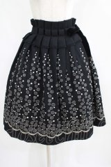 Jane Marple / ドット刺繍スカート  黒 H-25-07-24-014-JM-SK-KB-ZH