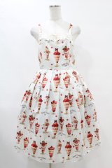 Emily Temple cute / BerryCherry Parfaitキャミソールワンピース  オフ H-25-07-25-1019-ET-OP-KB-ZH