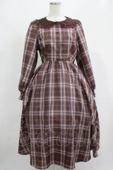 m petit by misako / サンリオキャラクターズコラボ マイメロディワンピース M ブラウン H-25-07-26-009-LO-OP-NS-ZH