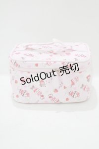 BABY,THE STARS SHINE BRIGHT / Berry Berry Strawberry Parfait〜くみゃちゃんアイスを添えて〜柄バニティポーチ  ピンク H-25-07-27-041-BA-ZA-NS-ZH