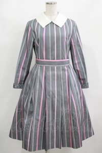 Jane Marple / Ribbon stripe jacquardのパブリックドレス  グレー H-25-08-02-006-JM-OP-KB-ZH