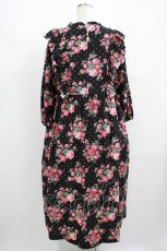 画像3: Jane Marple / Strawberries and flowersラッフルフリルドレス  ブラック H-25-08-04-003-JM-OP-KB-ZH (3)