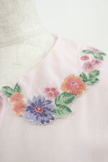 画像4: Jane Marple / Flower embroidery collar blouse  ピンク H-26-01-09-021-JM-BL-KB-ZH (4)