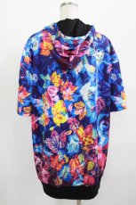 画像3: NieR CLOTHING / 総柄ZIP半袖パーカー  青 H-25-08-04-030-PU-TO-KB-ZT490 (3)