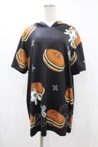 NieR Clothing / 総柄半袖プルパーカー  黒 H-25-08-04-1045-PU-TO-KB-ZH