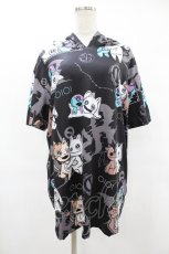 画像1: NieR CLOTHING / 総柄半袖プルパーカー  黒 H-25-08-04-1047-PU-TO-KB-ZT277 (1)