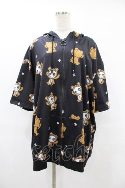 画像1: NieR Clothing / 総柄ZIP半袖パーカー  黒 H-25-08-04-1051-PU-TO-KB-ZH