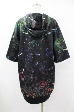 画像2: NieR Clothing / 総柄半袖ZIPパーカー  黒 H-25-08-04-1053-PU-TO-KB-ZH