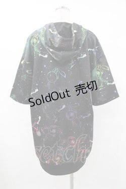 画像2: NieR Clothing / 総柄半袖ZIPパーカー  黒 H-25-08-04-1053-PU-TO-KB-ZH