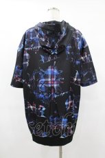 画像2: NieR CLOTHING / 総柄ZIP半袖パーカー  黒 H-25-08-04-1055-PU-TO-KB-ZT284 (2)