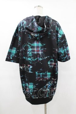 画像2: NieR Clothing / 総柄ZIP半袖パーカー  黒 H-25-08-04-1056-PU-TO-KB-ZH