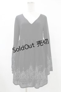 KILL STAR / 裾プリントワンピース XS 黒 H-25-08-04-1022-SL-OP-KB-ZH