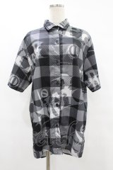 NieR Clothing / 総柄半袖シャツ  グレー H-25-08-04-1034-PU-BL-KB-ZH
