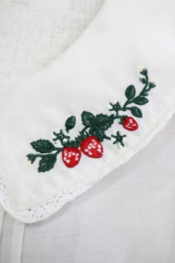 画像4: Fi.n.t / いちご刺繍ブラウス Free オフ H-25-08-06-048-CA-BL-NS-ZH