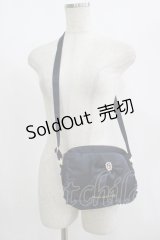 Maison de FLEUR / ビジューリボンフリルミニショルダーバッグ  ネイビー H-25-08-06-058-LO-BG-NS-ZH