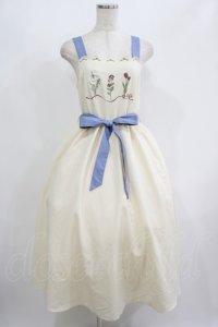 axes femme / リボンフラワー刺繍ジャンスカ M 生成り/ブルー H-25-08-06-006-AX-OP-NS-ZH