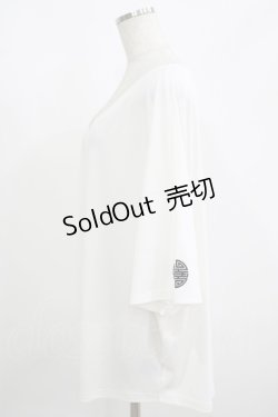 画像2: Qutie Frash / Vネックトップス  白 H-25-08-07-030-QU-TO-KB-ZH