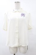 an another angelus / スミレ刺繍シャツブラウス Free OFFWHITE H-25-08-08-1059-CA-BL-NS-ZH