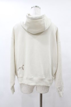 画像2: axes femme / ランダム刺繍フーディー Free 生成り H-25-08-08-1063-AX-TO-NS-ZH
