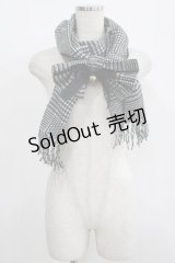 Amavel / ブローチ付チェックリボンストール  ブラック H-25-08-08-062-CA-ZA-NS-ZH