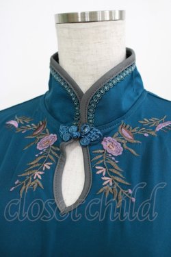 画像4: Ozz oneste / 刺繍チャイナボタントップス  グリーン H-25-08-09-058-OO-TO-KB-ZH