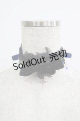 Moi-meme-Moitie / 薔薇コサージュチョーカー  黒×青 H-25-08-10-1071-MO-AC-KB-ZH