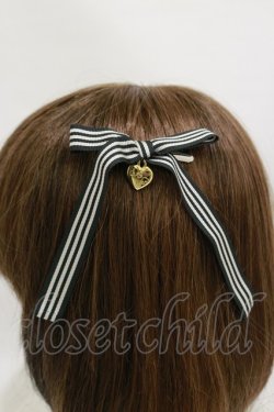 画像1: Angelic Pretty / ハートチャームストライプリボンクリップ  ブラック H-25-08-12-005-AP-AC-NS-ZH