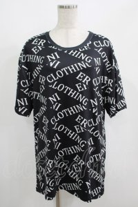 NieR Clothing / プリント半袖CUTSEW  黒 H-25-08-15-049-PU-TO-KB-ZH