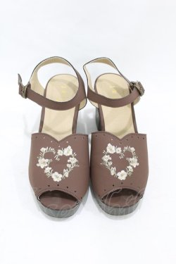 画像1: Fi.n.t / ハートリース刺繍ウッドライクソールサンダル M（23.5-24.0cm） BROWN H-25-08-18-003-CA-SH-NS-ZH