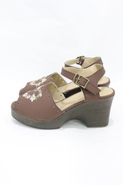 画像2: Fi.n.t / ハートリース刺繍ウッドライクソールサンダル M（23.5-24.0cm） BROWN H-25-08-18-003-CA-SH-NS-ZH