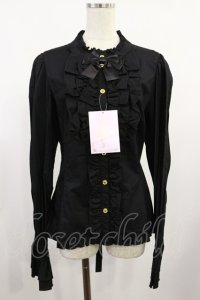 metamorphose / 【プラスサイズ】スタンドカラーピンタックフリルブラウス プラスサイズ ブラック H-25-08-18-1024-ME-BL-NS-ZH