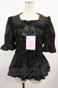 metamorphose / 【プラスサイズ】ハートレースシャーリング半袖ブラウス プラスサイズ ブラック H-25-08-18-1026-ME-BL-NS-ZH