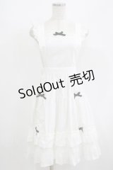 Innocent World / 大人になったアリスエプロン(ミディー丈) M オフ H-25-08-19-040-IW-OP-NS-ZH