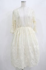 axes femme / キャミワンピ付きレースチュニ M 生成り H-25-08-19-020-AX-OP-NS-ZH