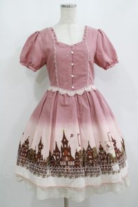 axes femme / グラデーションお城柄ワンピース M ピンク H-25-08-21-007-AX-OP-NS-ZH