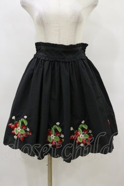 画像1: Ank Rouge / ストロベリー刺繍ローンスカート M ブラック H-25-08-22-1032-CA-SK-NS-ZH
