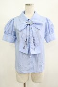 Ank Rouge / ゴシックロゴブラウス M サックス H-25-08-23-041-CA-BL-NS-ZH