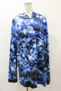 NieR Clothing / 総柄プルパーカー F 青 H-25-08-25-1003-PU-TO-KB-ZH