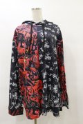 NieR Clothing / プリント切替プルパーカー  黒×赤 H-25-08-25-1017-PU-TO-KB-ZH