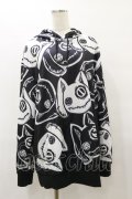 NieR Clothing / 総柄プルパーカー  黒×白 H-25-08-25-1023-PU-TO-KB-ZH